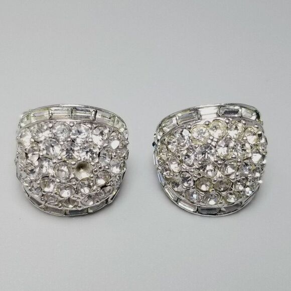 Vintage Kramer of NY Rhinestone Cluster Half Hoop Huggie Clip On Earrings - Picture 7 of 8